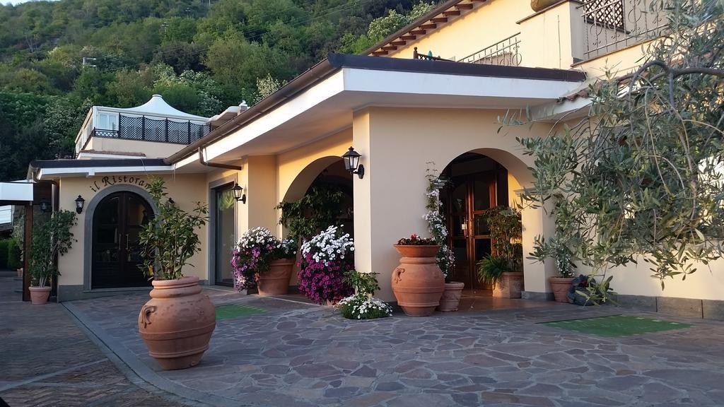 Hotel Villa Degli Angeli Castel Gandolfo Eksteriør billede