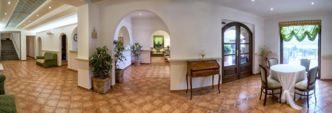 Hotel Villa Degli Angeli Castel Gandolfo Eksteriør billede